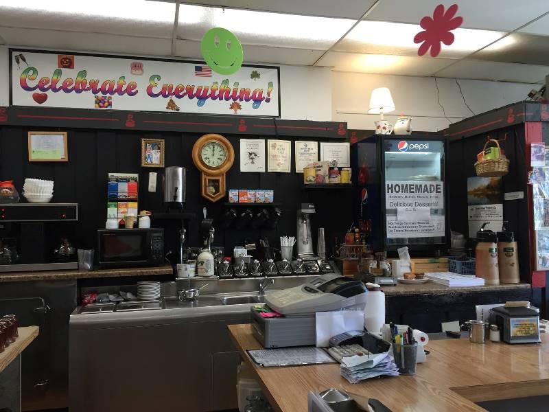 cascade mengen Stoel Cafe & Breakfast Restaurant in Littleton, NH | The Coffee Pot Restaurant